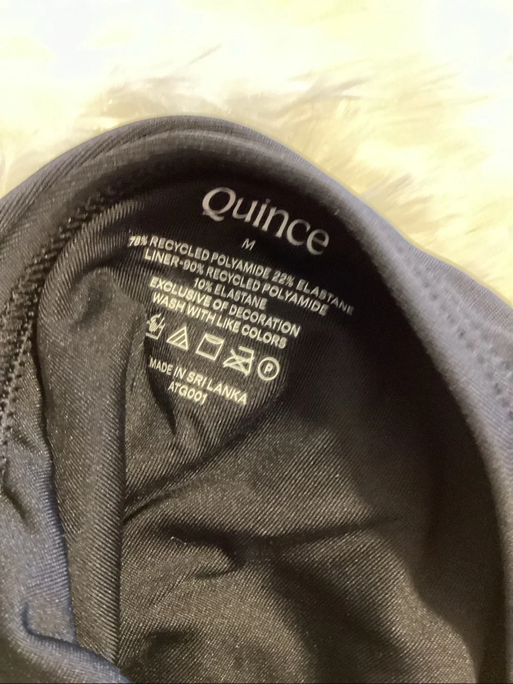 Quince Italian Crossback One-Piece Swimsuit in black. Women’s size medium 🌴NEW🌴